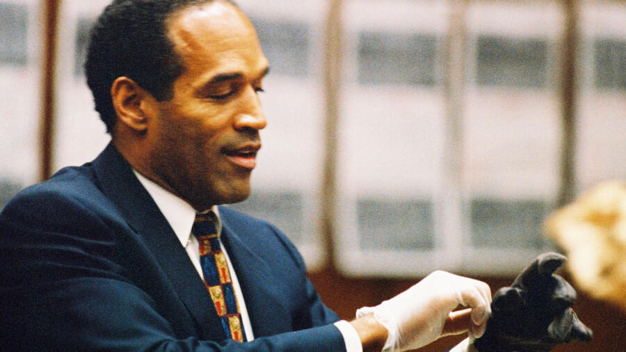 The Most Memorable Moments from O.J. Simpson’s Murder Trial